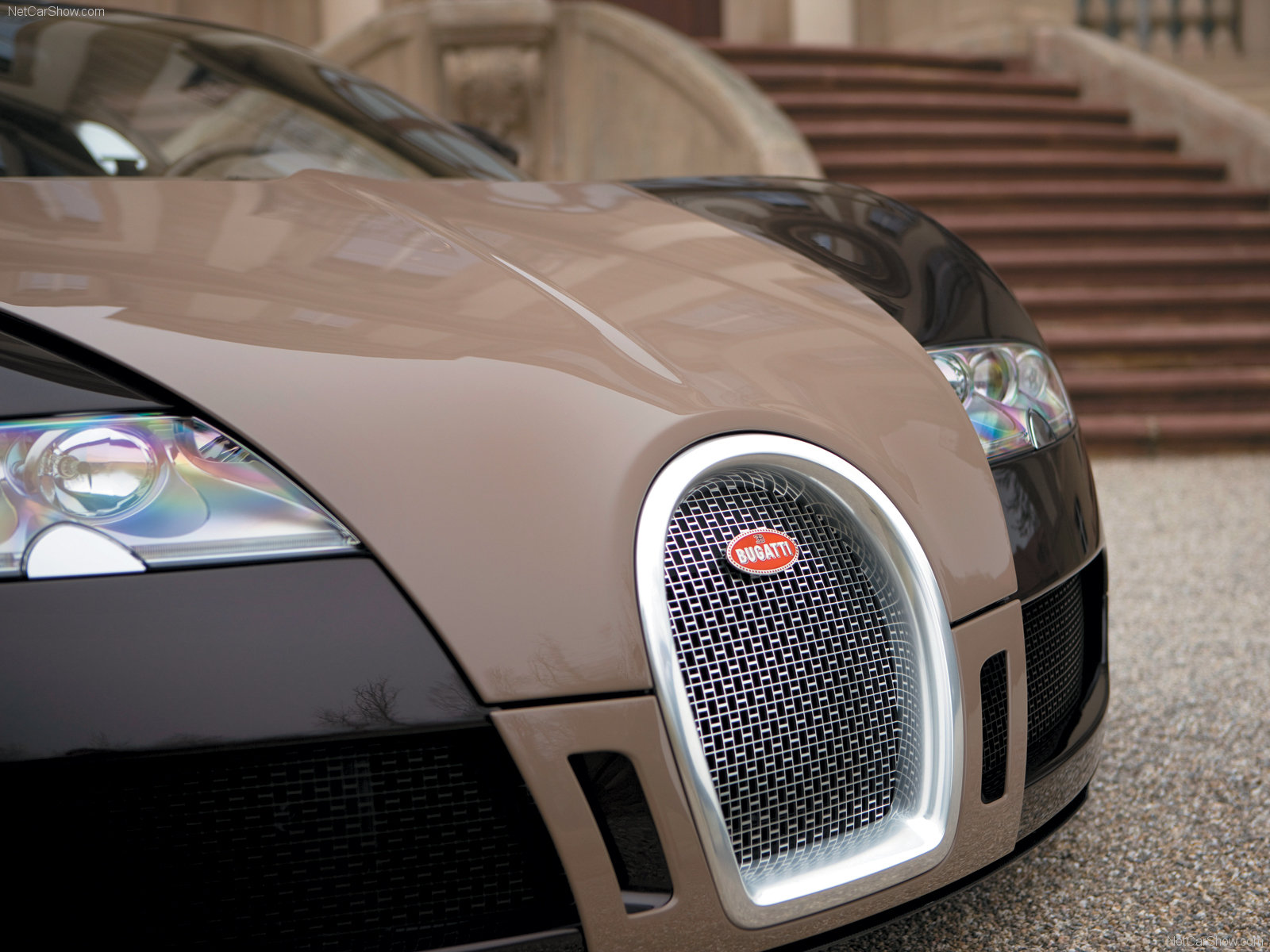 http://1.bp.blogspot.com/-aCP4-HT9X4w/UQScLQBCnjI/AAAAAAAAFj8/_5RBdtOFgEI/s1600/BUGATTI+-VEYRON-+HD-+WALLPAPERS-.jpg