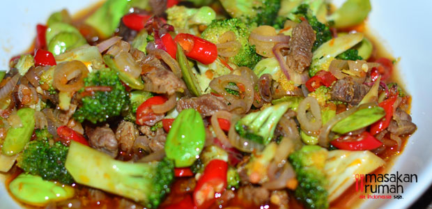 Resep Masakan: Brokoli Tumis Sapi + Pete Sambel Terasi (resep masakan