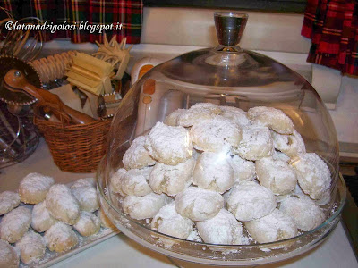 Scuola di cucina, facciamo i Ricciarelli