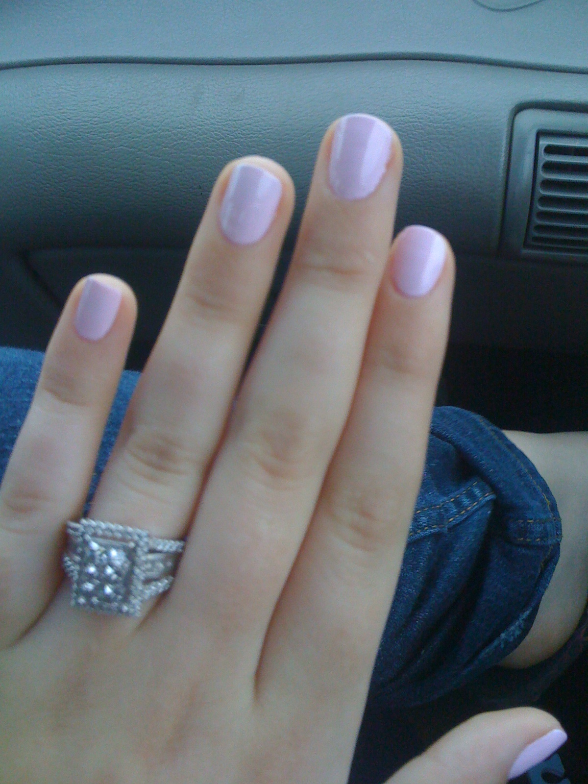 Honest Beauty Advice And Reviews For S On A Budget This Is Essie Nail Polish In The Color Fiji