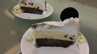 Ice Cream Cake With Non Dairy Whipping Cream Frosting 植物性鮮奶油冰淇淋蛋糕