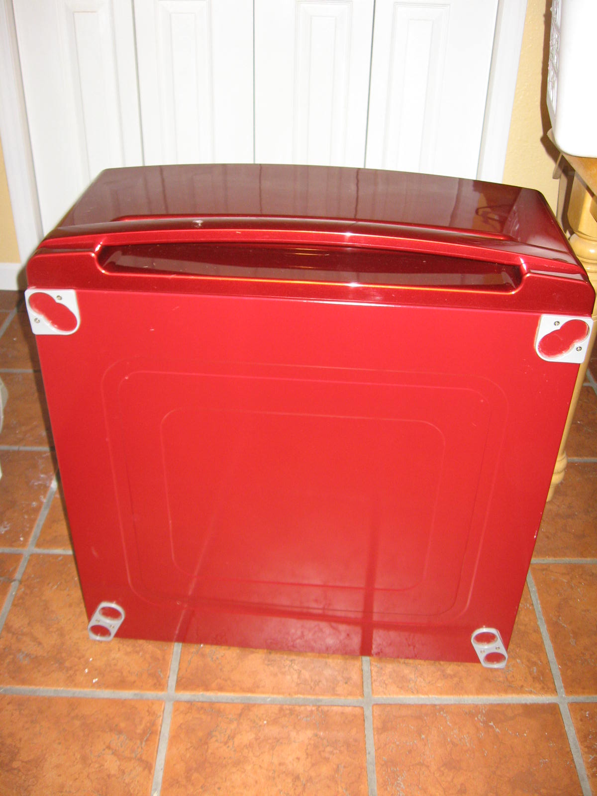 HomenAuto Painting and installing used LG washer and dryer pedestals.