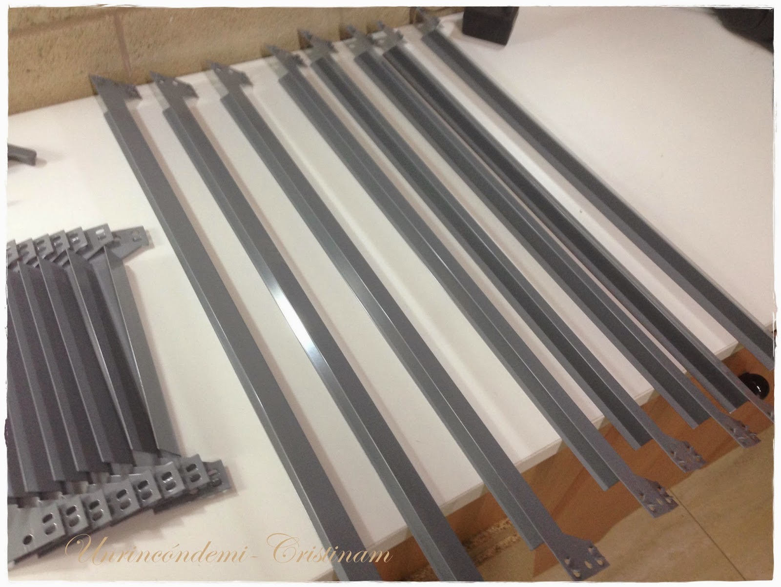 Un rincón de mi: Paso a paso como transformar una estantería metálica