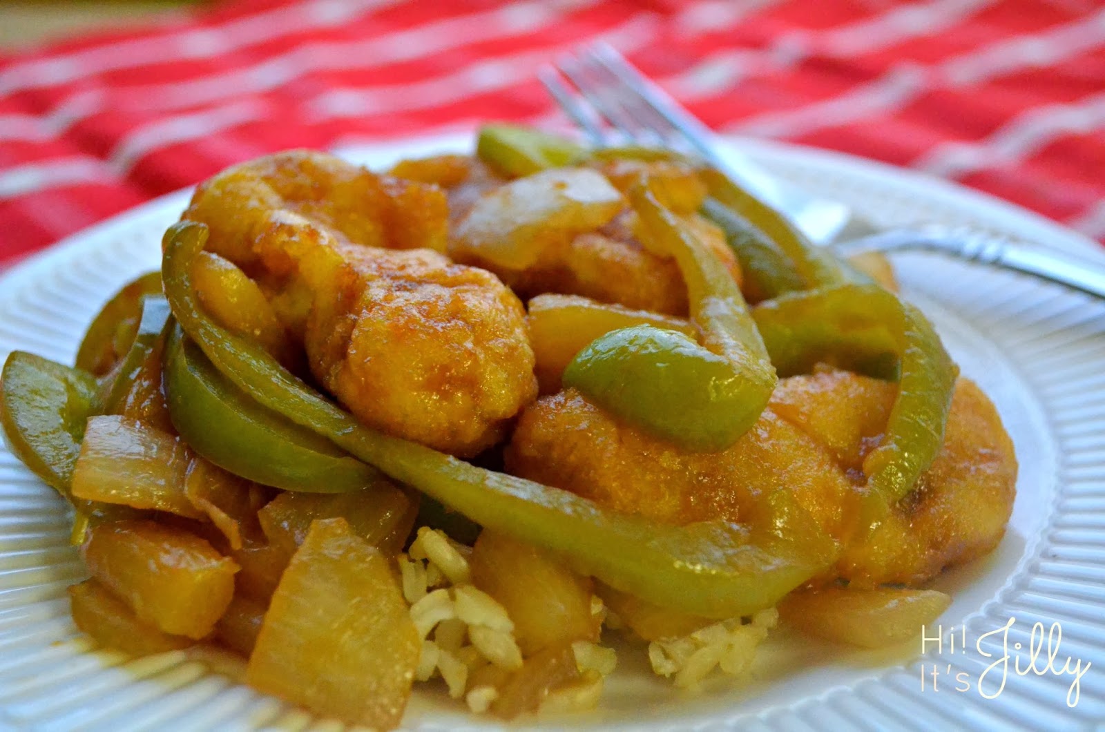 Try this super easy and yummy Pineapple Sweet & Sour Chicken from Hi! It's Jilly! #recipe #chicken #LuvTyson #cbias