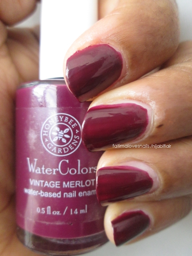 Hijabi Flair Honeybee Gardens Watercolors Vintage Merlot