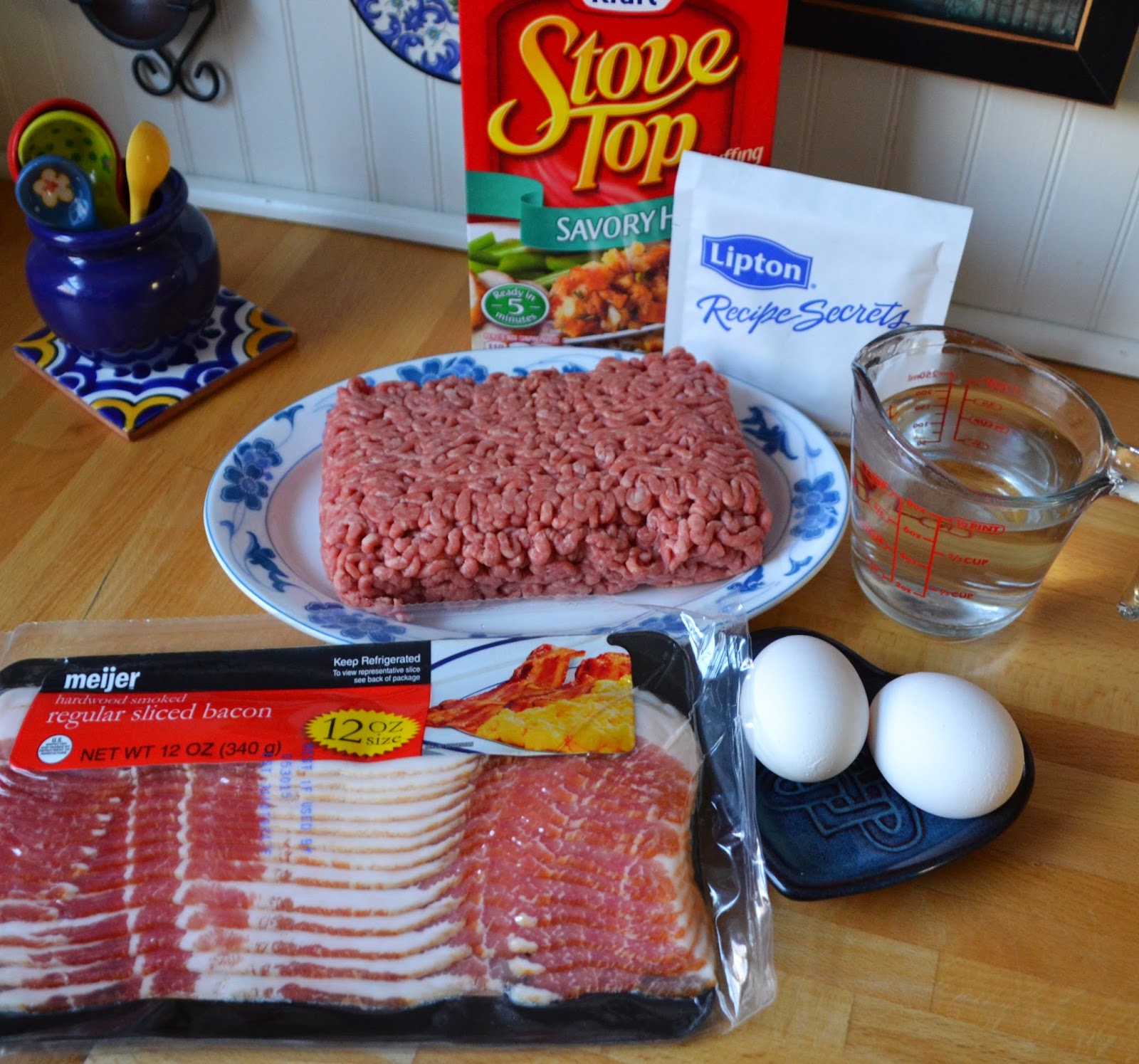 American Homestead Elle's Kitchen Bundt Pan Meatloaf