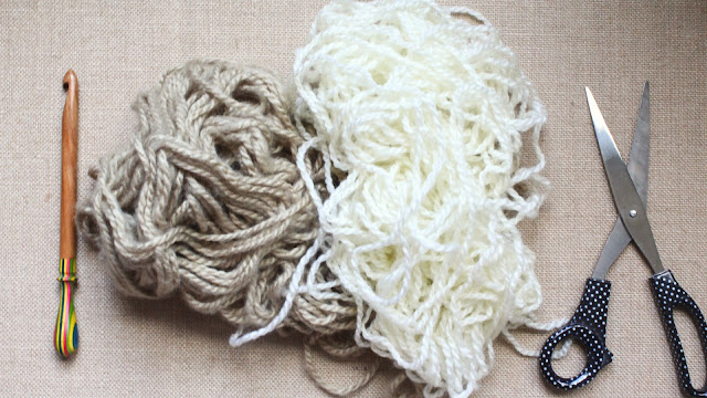 DIY: Two Strand Crochet Cowl / Free Crochet Pattern!