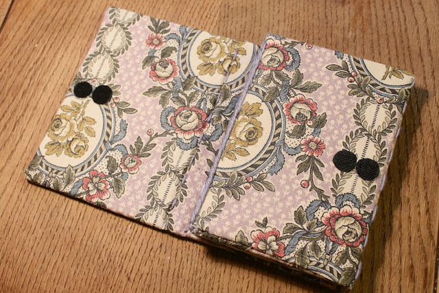 velcro kindle cover