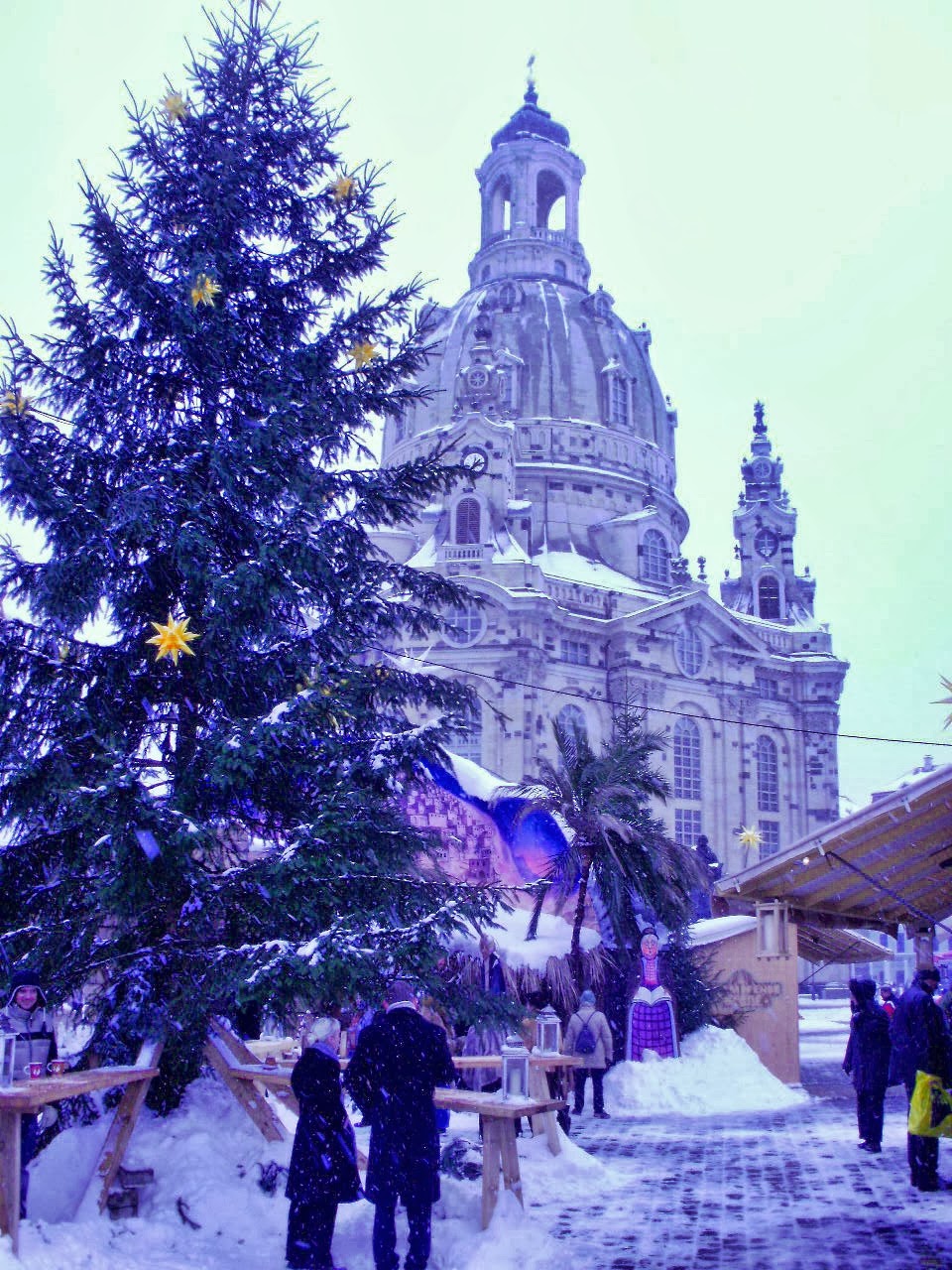 Adventsideen Weihnachtsmarkt an der Frauenkirche Dresden Shoushous