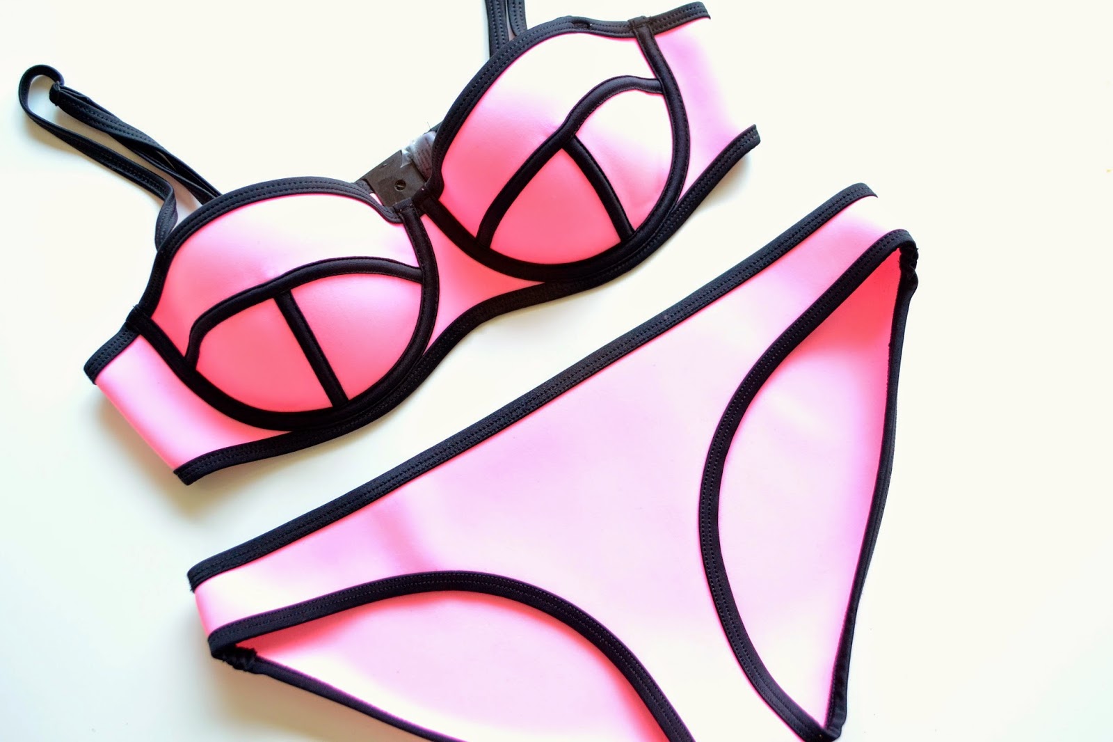 Triangl Bikini