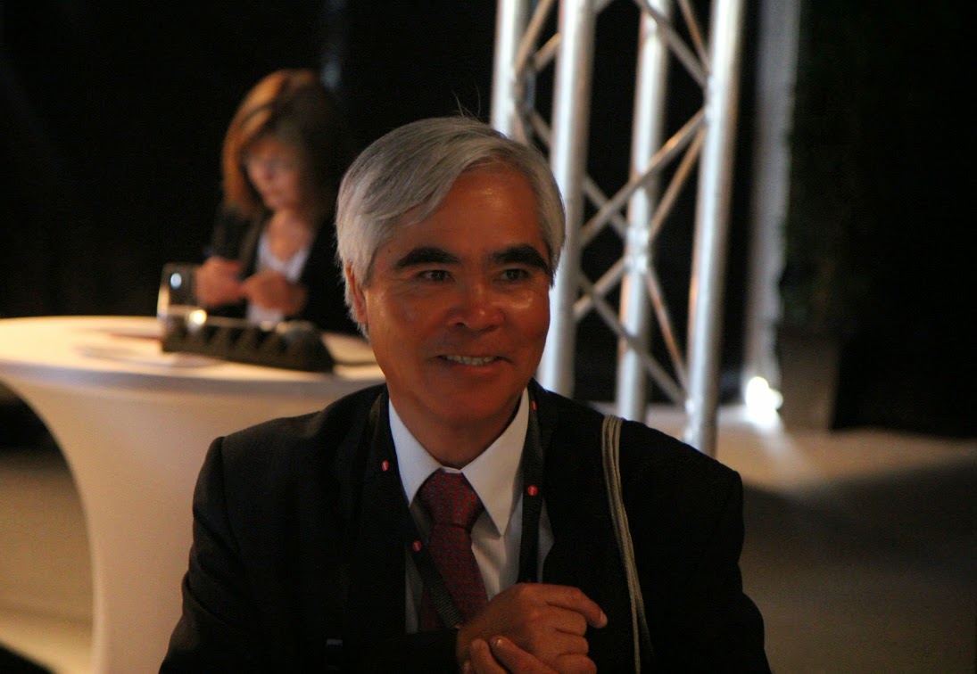 Elrectanguloenlamano Leica 100 Years Celebration In Wetzlar A