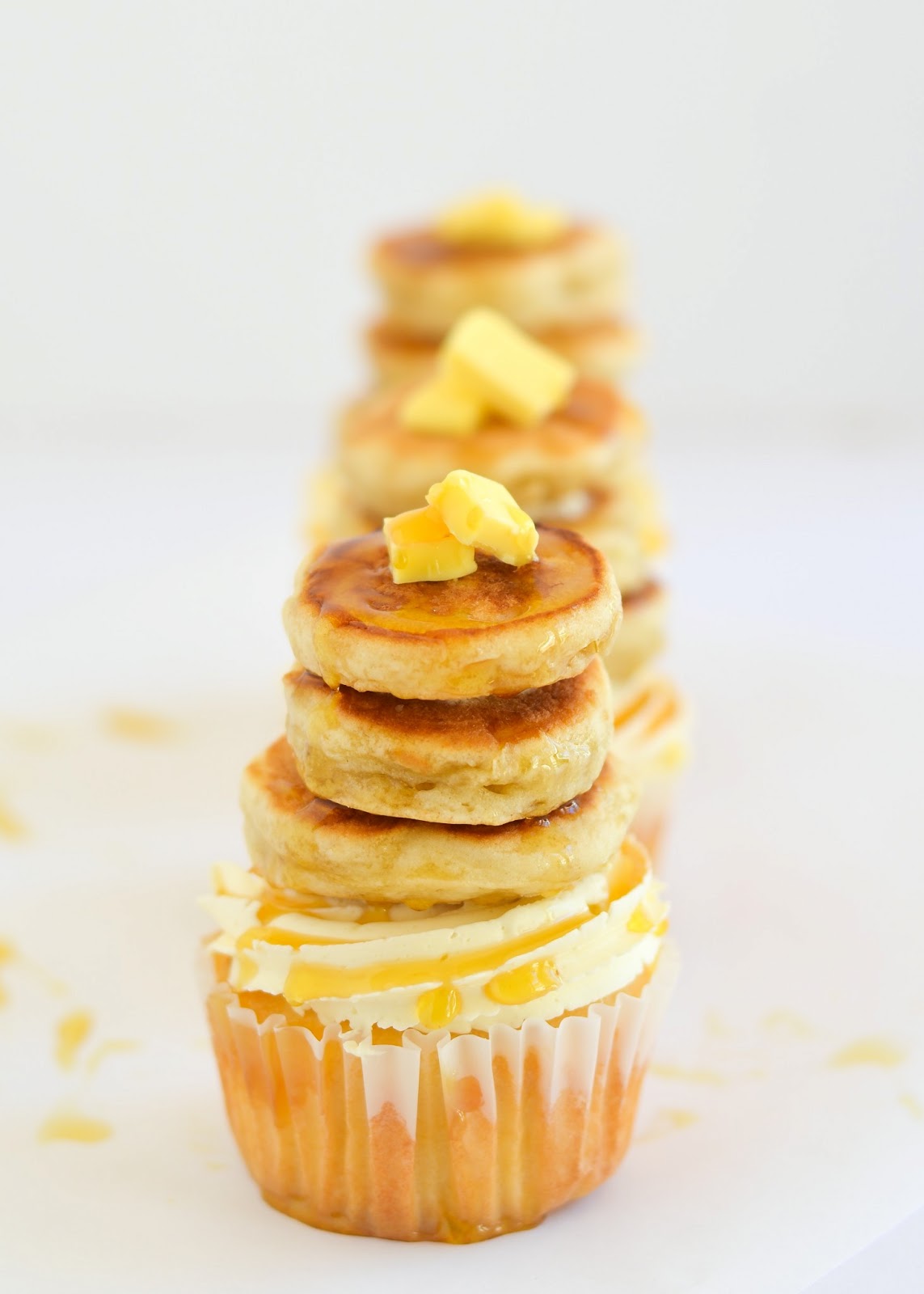 Selective everything// Maple pecan cupcakes with tiny buttermilk
