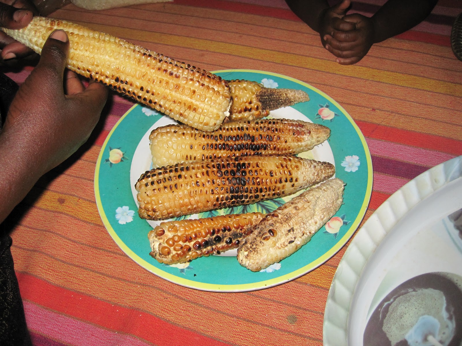 I gon'da Uganda FOOD!!