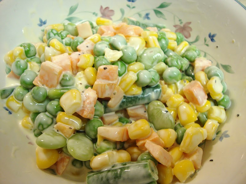 Food and Life Ensalada Rusa (mixed veggies w/ Peruvian Mayo)