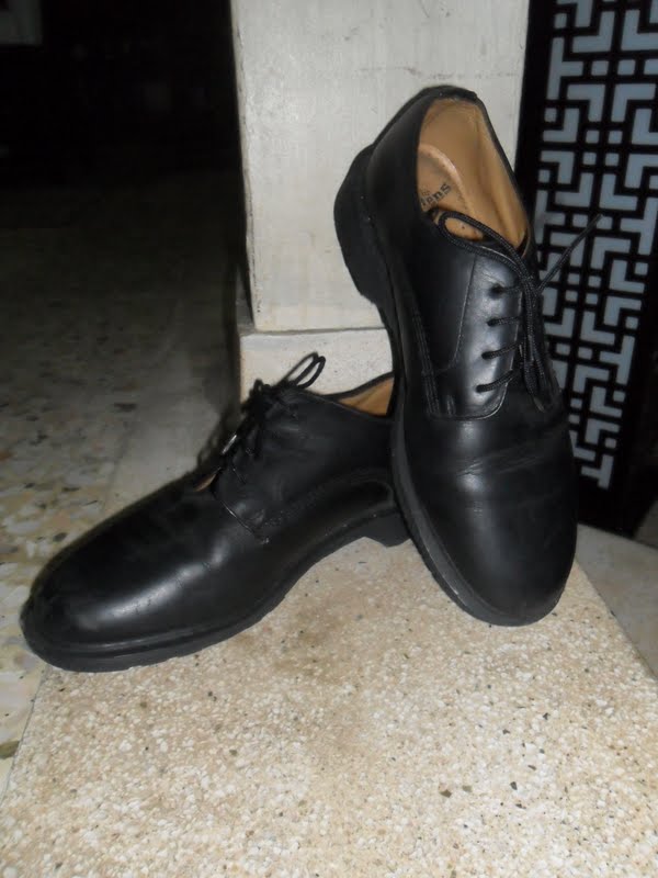 doc martens size 16