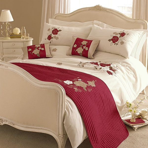 Best decorating ideas Embroidered Bedding Designs