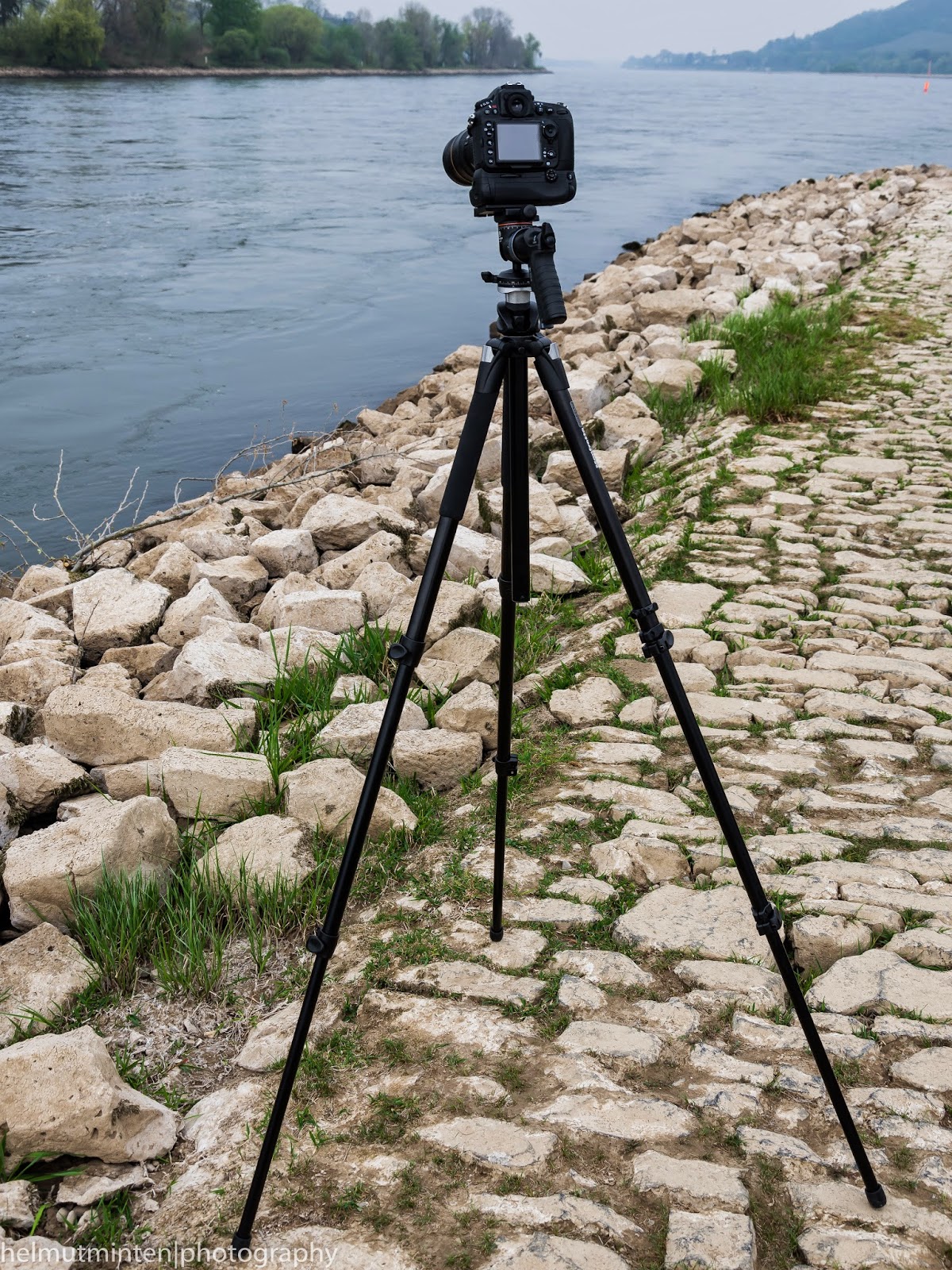 docminten bericht zum manfrotto 055xprob stativ was kummert mich mein gerede von gestern