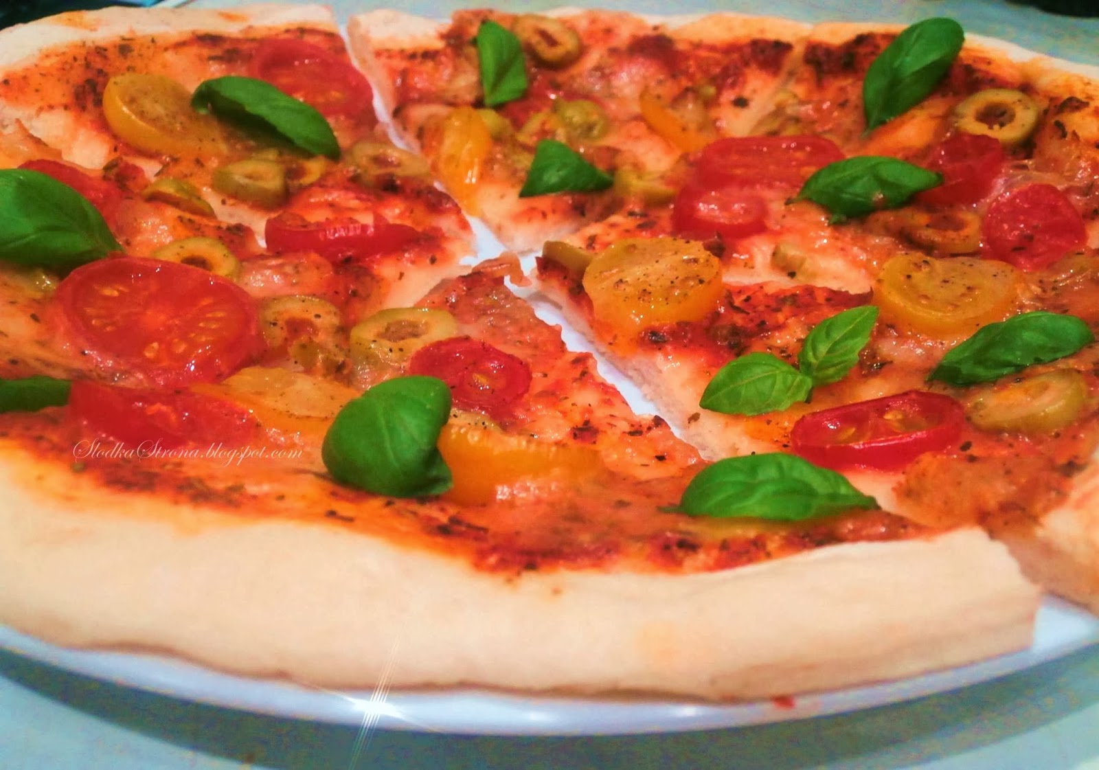 Oryginalna Włoska Pizza - Margherita - Przepis - Słodka Strona