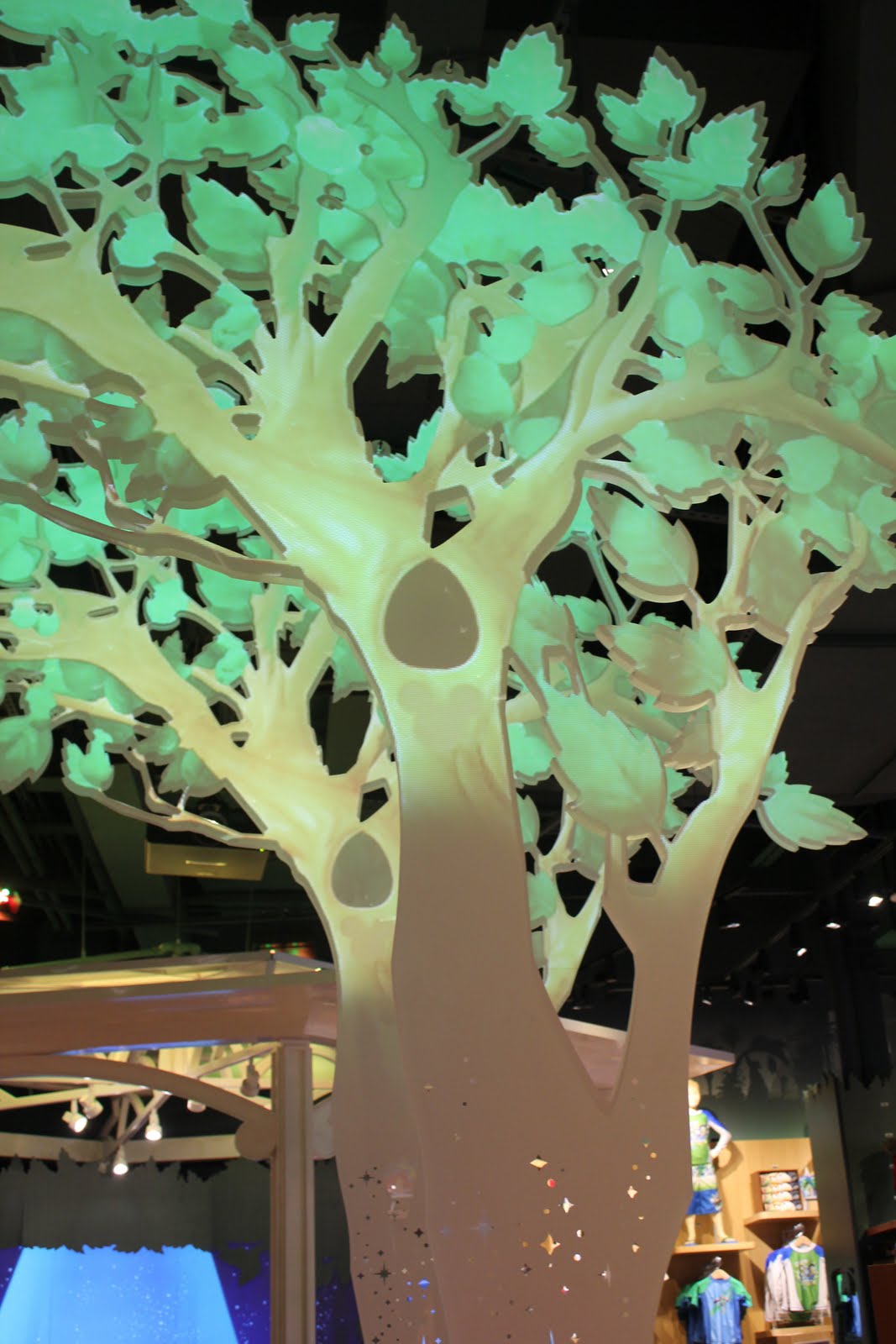 New Interactive Disney Store Opens in AZ Mom Endeavors