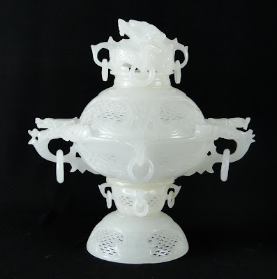 Chinese White jade vase Chinese White jade