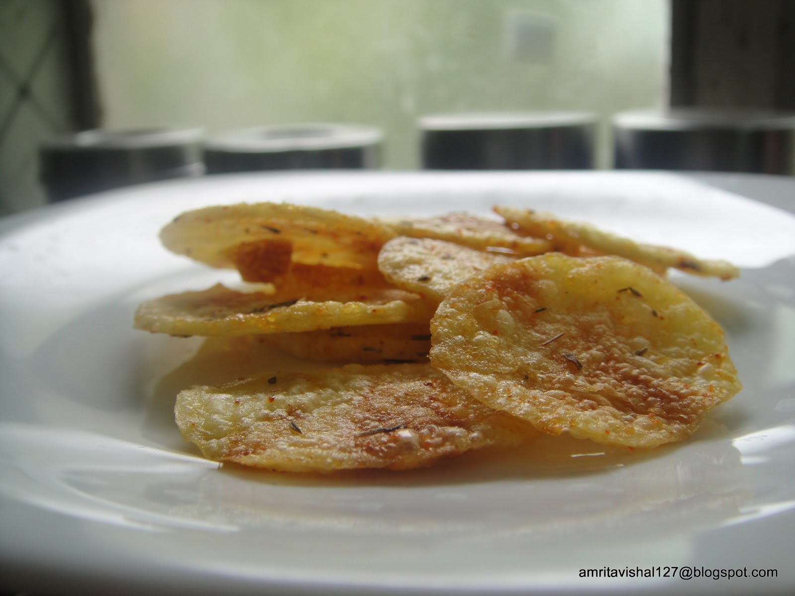 Sweet 'n' Savoury Low Calorie Potato Wafers