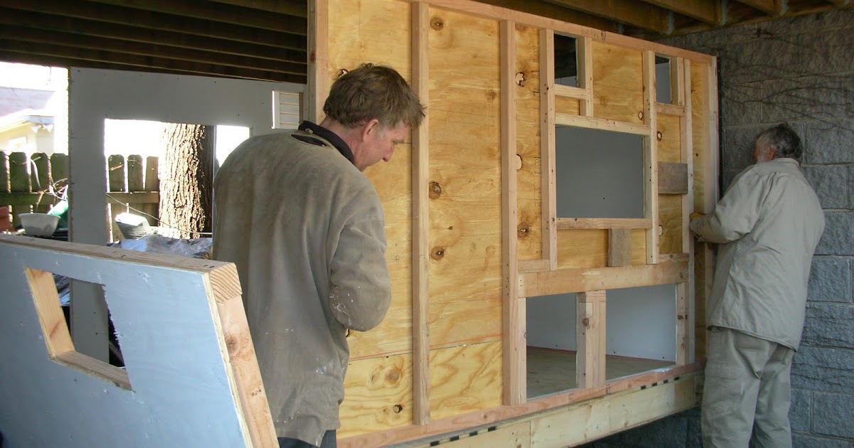Green Roof Growers: Chicken Coop Walls Going Up
