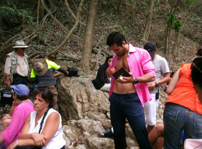 http://1.bp.blogspot.com/-a_mQaezBzY0/Uc4DBZrjQlI/AAAAAAAApcU/SuCJ0TYbFeU/s780/novela+7.PNG