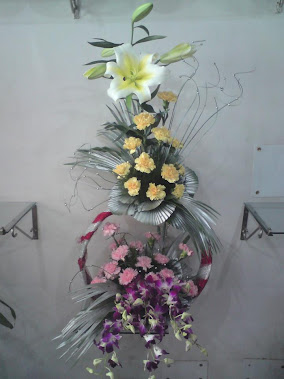 Basket & Bouquet Decoration
