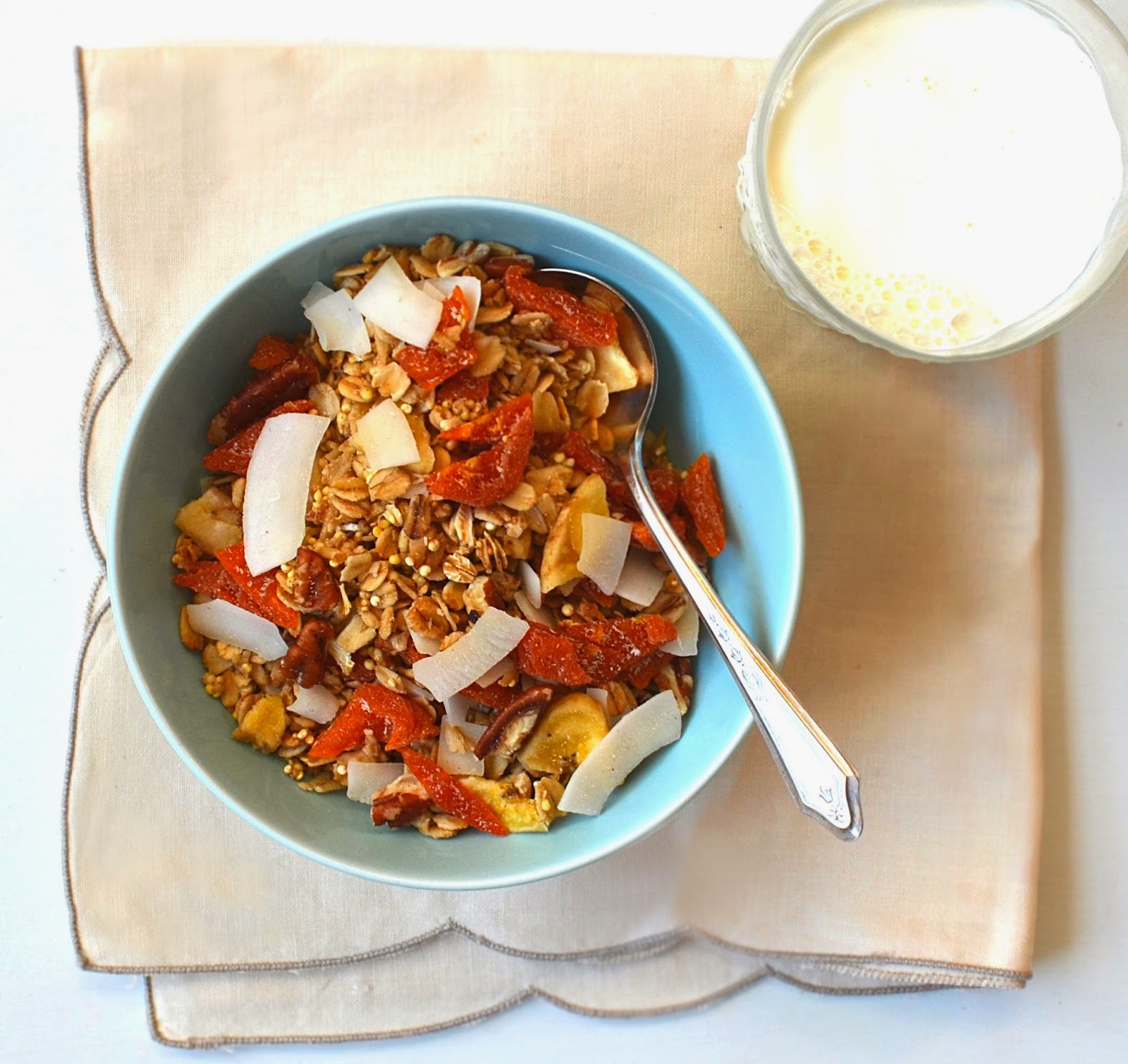 Sew French Toasted Oat & Apricot Muesli