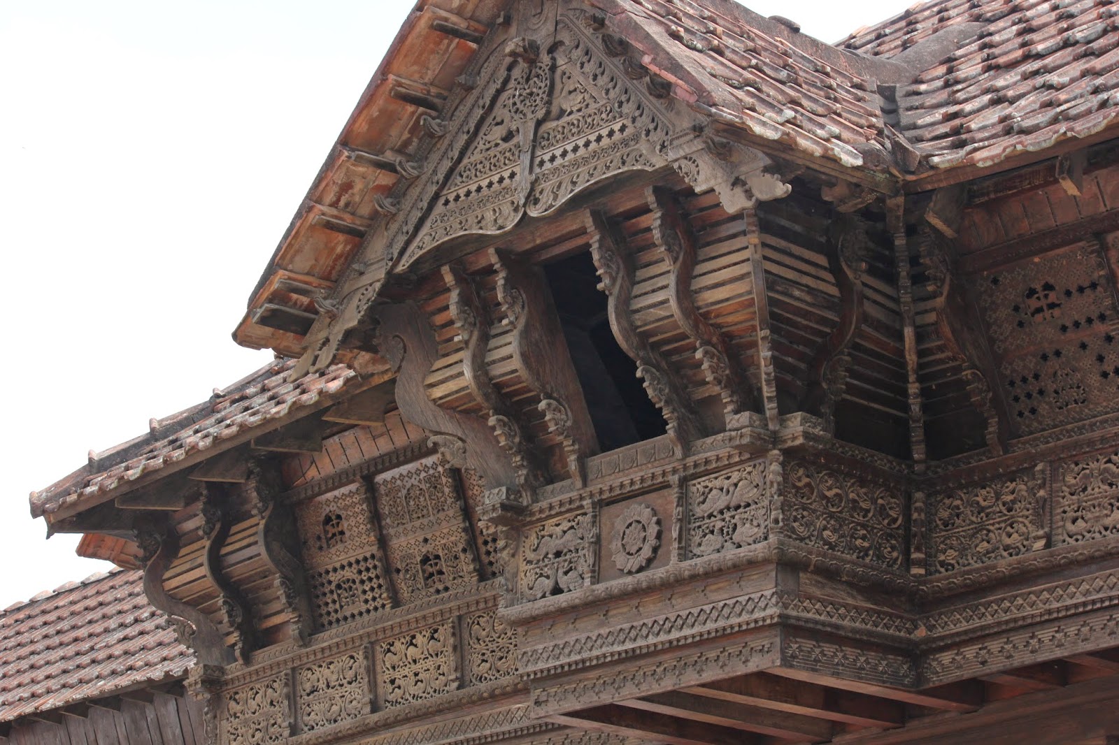 The oldest and largest wooden building in Asia - Padmanabhapuram Palace
