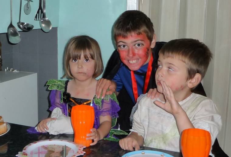 Flashback Friday: Halloween Dressing Up Fun Special