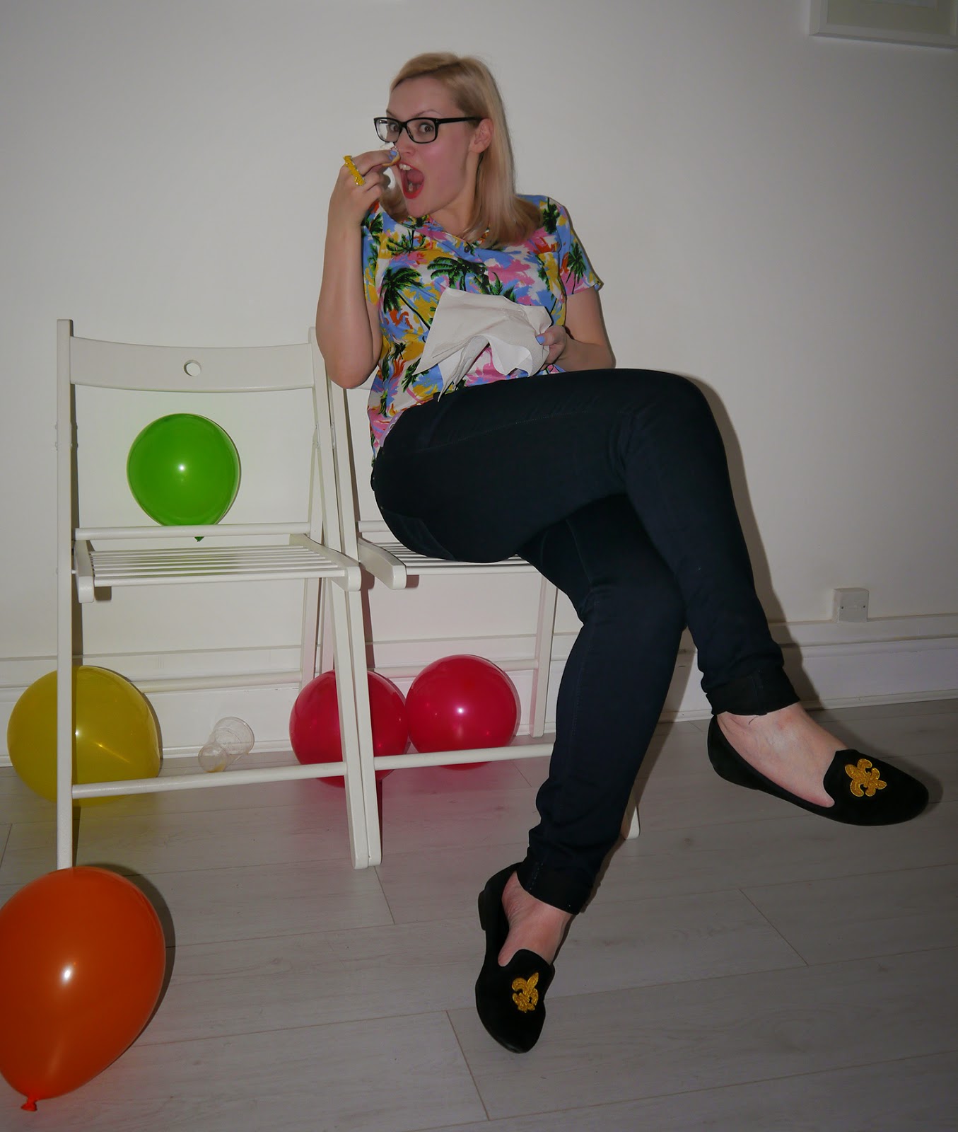 Kim and Cake Hill Street Design Studio, design studio, artist studio, Edinburgh, launch night, event, Scottish Bloggers, Edinburgh Bloggers, Scottish Design, Scottish Designers, Launch party, cake, balloons