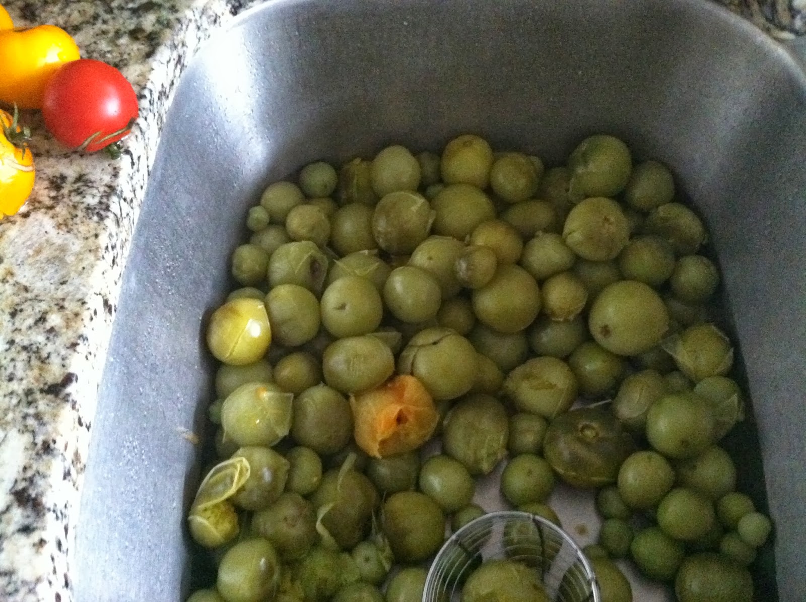 Lindsey's Kitchen La Victoria Green Taco Sauce