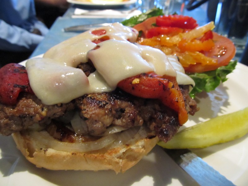 Burger Club Winnipeg Oakwood Cafe 4.3/5