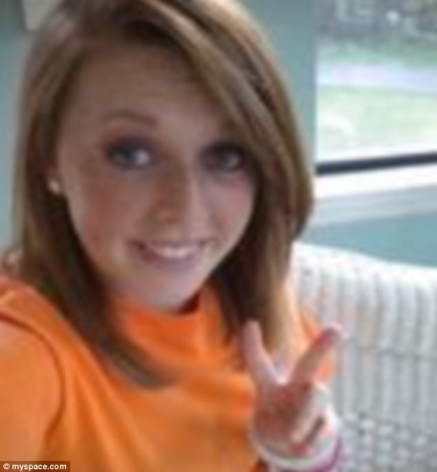 Family of dead cheerleader whose organs were donated are comforted one