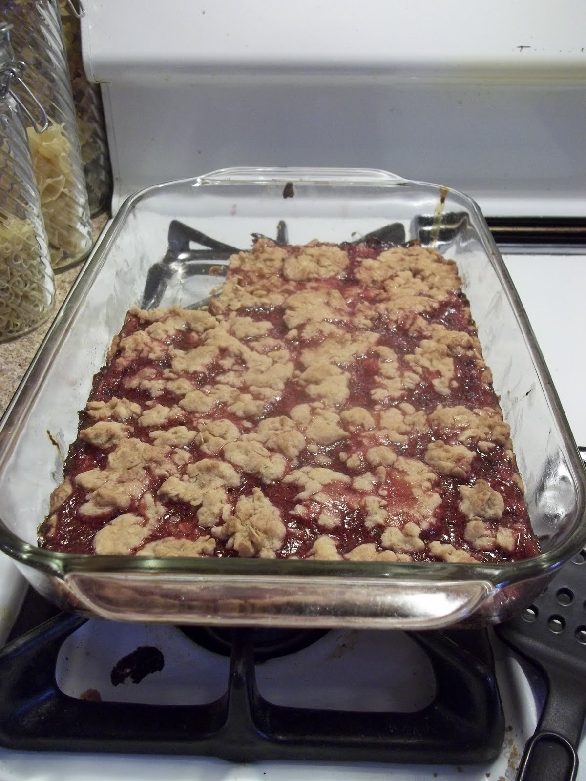 The Hewlett House "Make your own...Whaaaat?!" Entry 1 Nutrigrain Bars