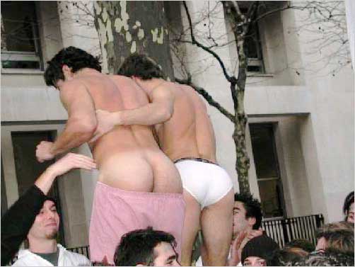 Straight Guys Mooning.