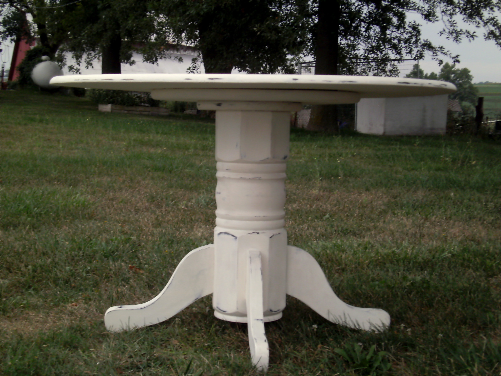 Full Circle Creations A pedestal table...