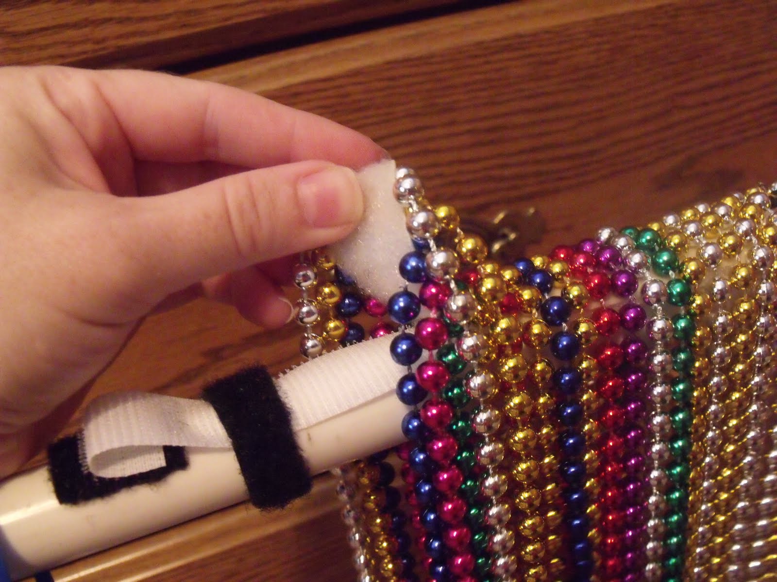 "How Long is This Hall!?" Sensory Bead Chain Toy