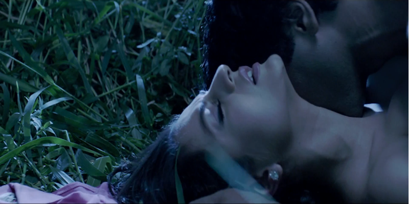 Ameesha Patel Intimate Scenes In Shortcut Romeo