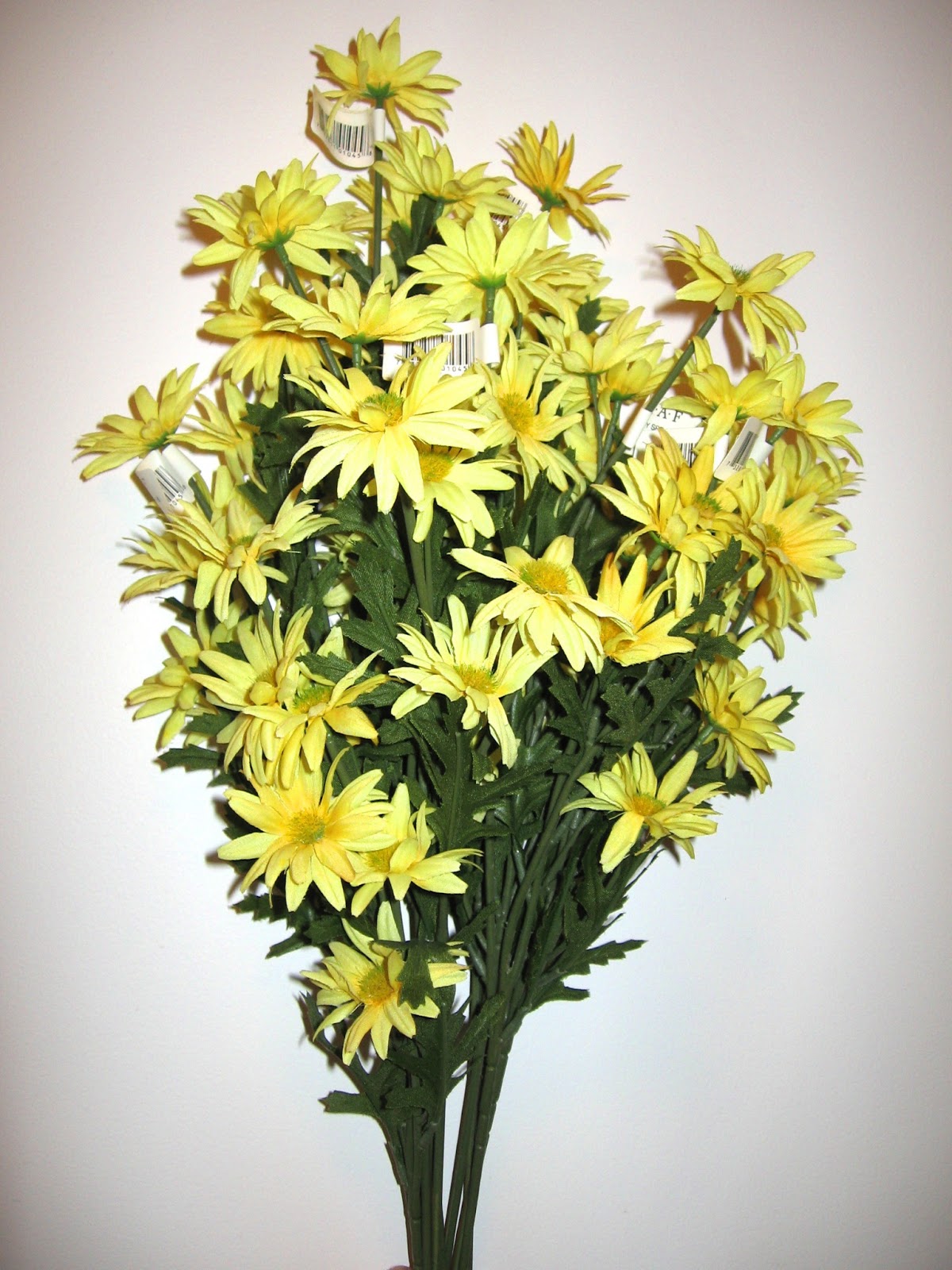 FAUSSES FLEURS / Artificial Flowers