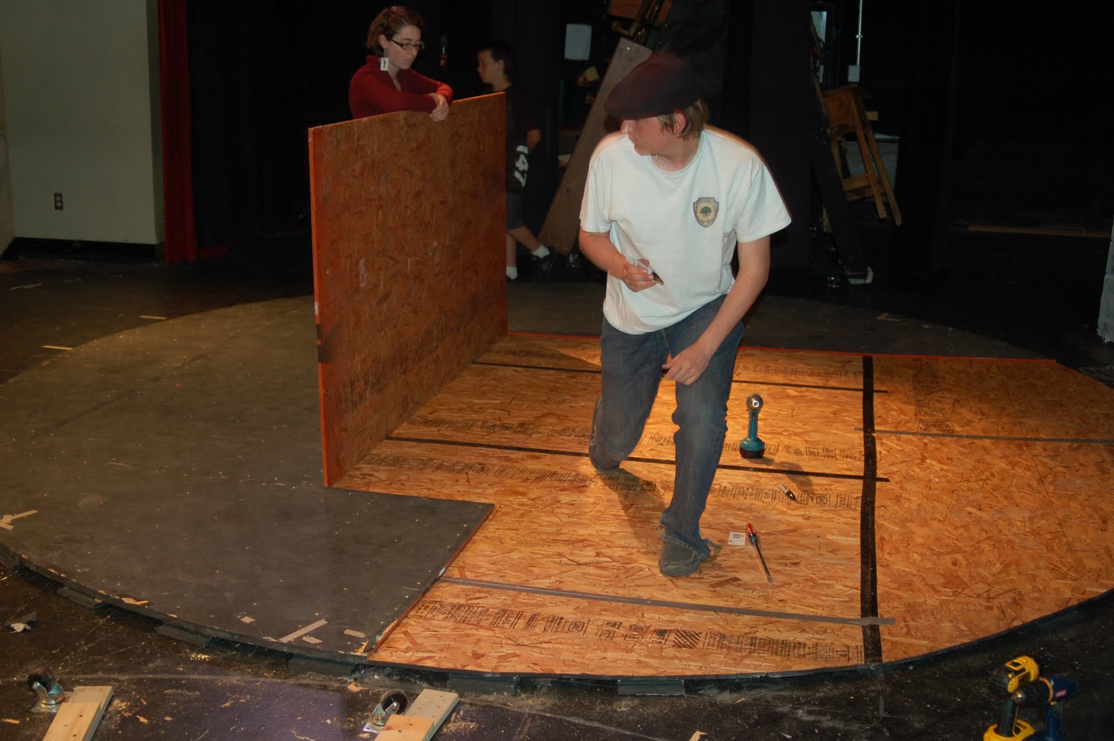 Make a Revolving Stage How to Make a Revolving Stage