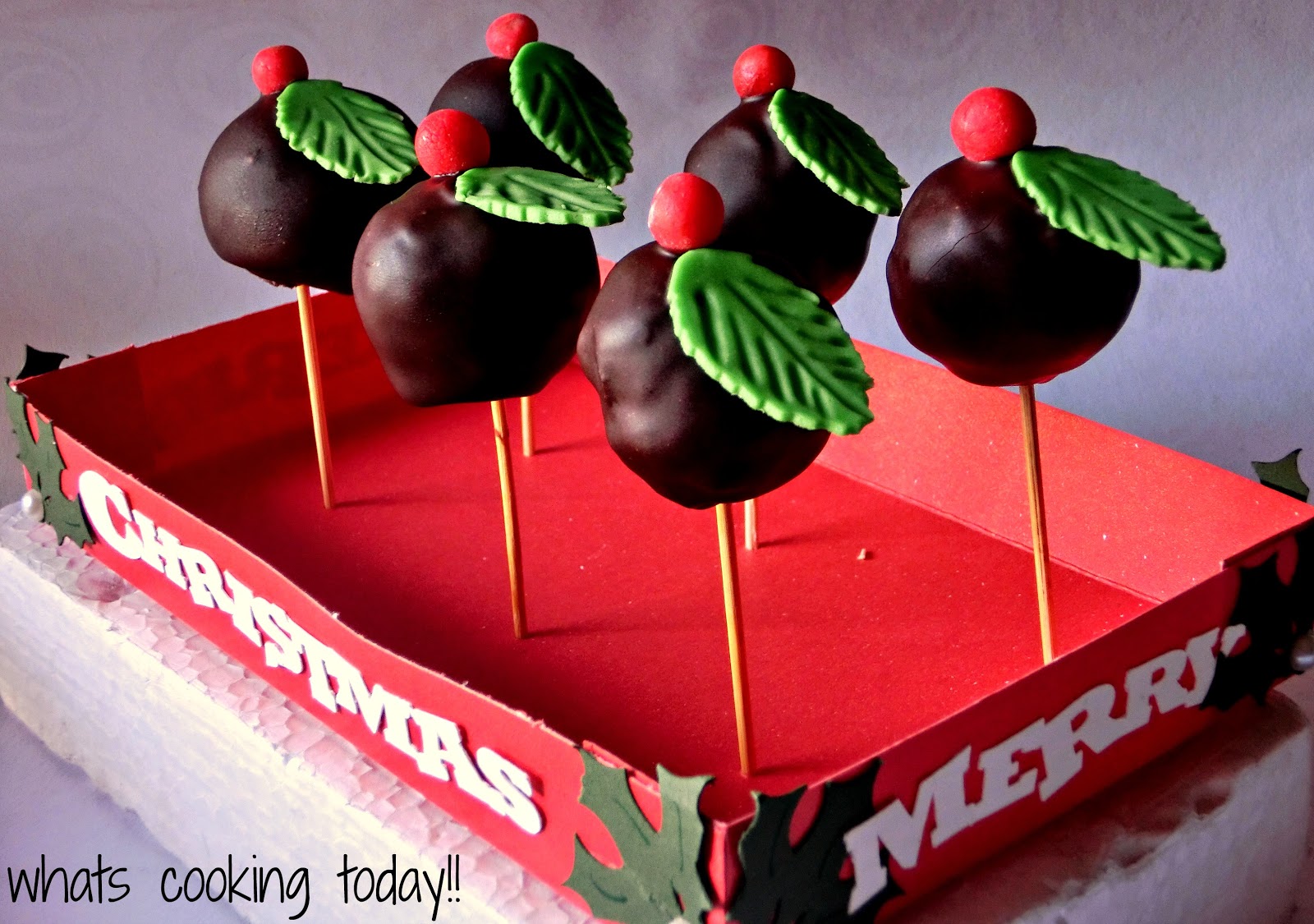 What's Cooking Today!! Fruit Cake Pops for the Season