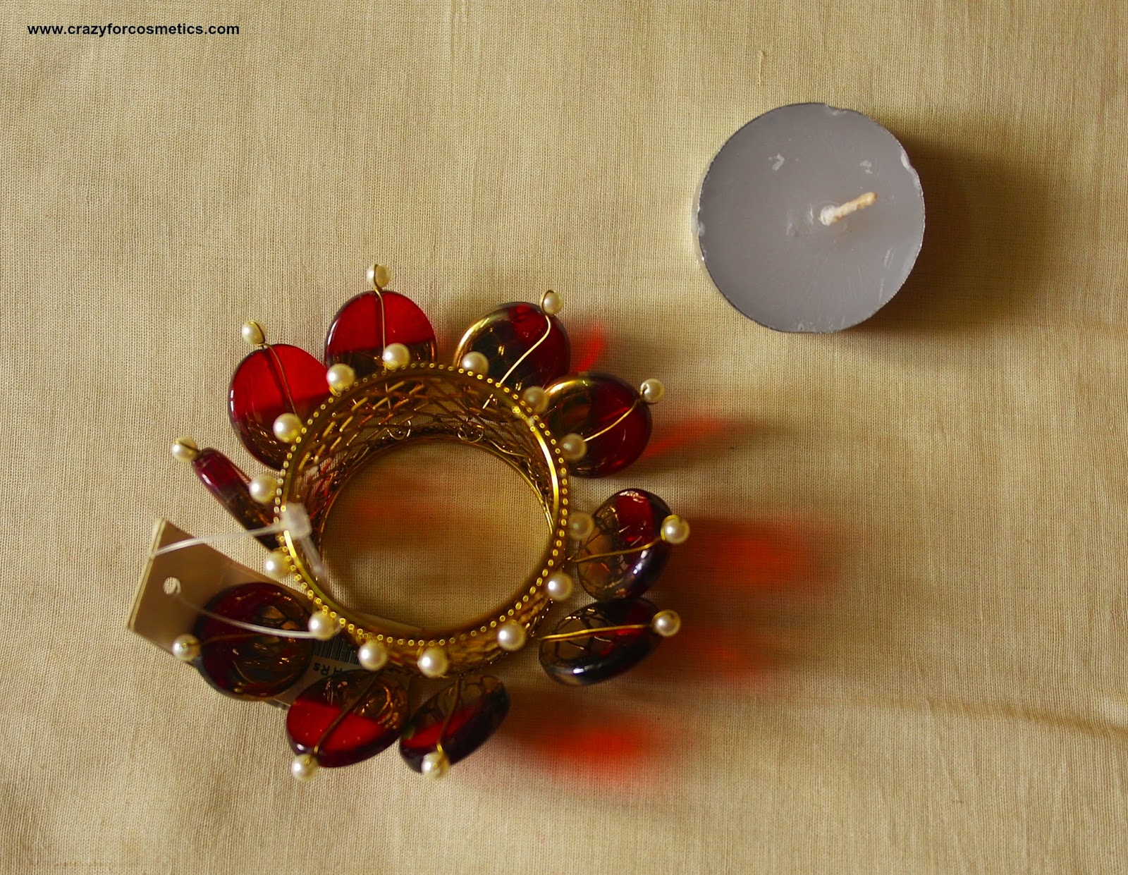 Styling accessories in different ways In Association with Confusions