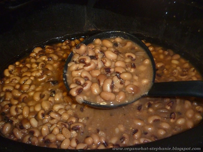 Man that stuff is good!: crock pot black-eyed peas Vegan, What?: Crock Pot Cooking - Black-Eyed Peas!