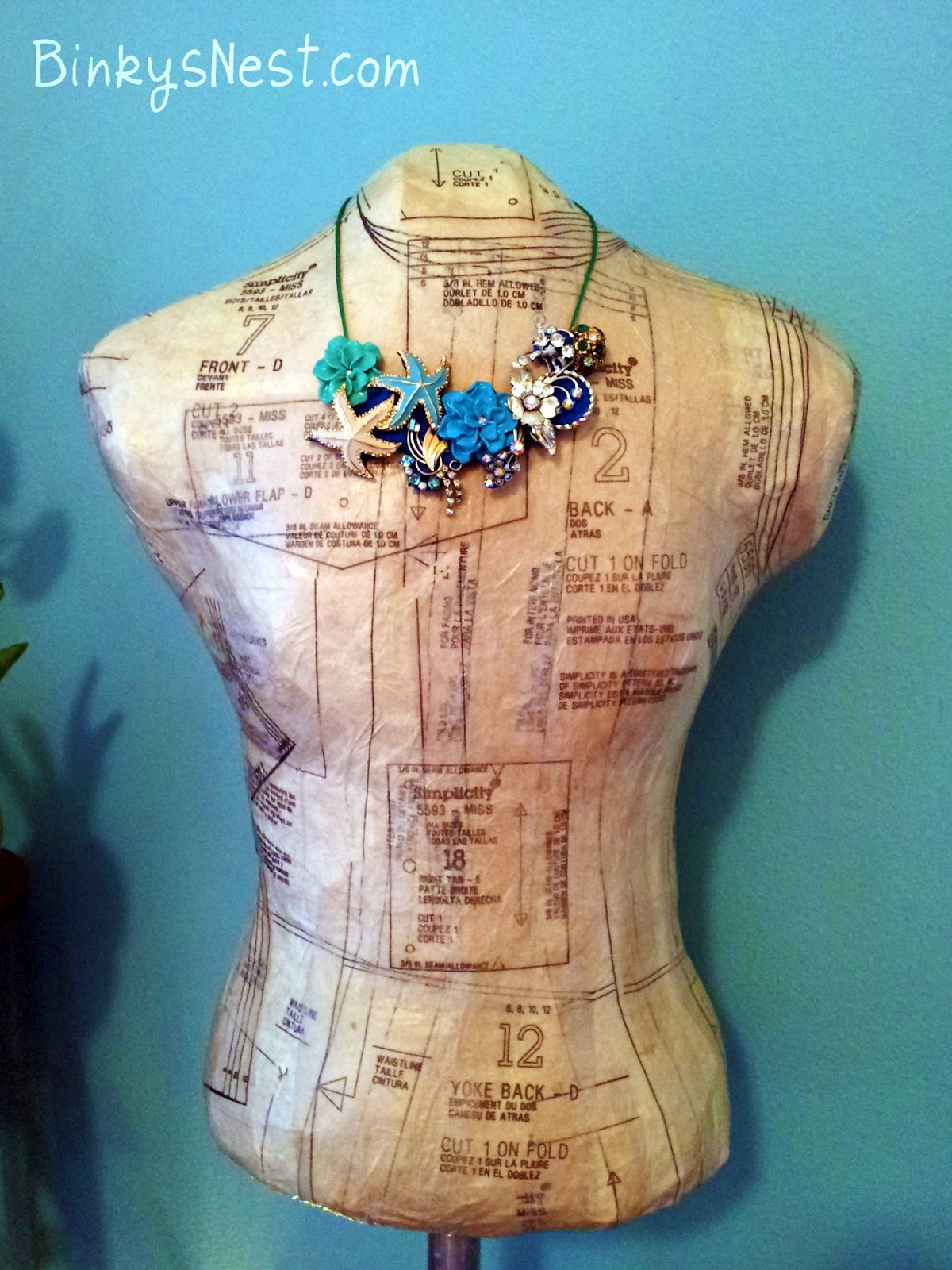 twenty8divine create your own vintage inspired dress form vintage style dress form