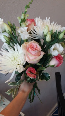 DIY bridal bouquet wedding flowers