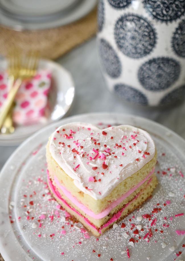 Ombre Valentine's Day Heart Cake & Easy Cake Pops | Honey ...