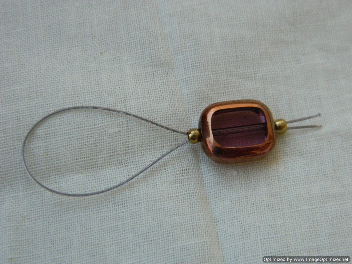 Handmade by Knottygal Easy to make knitting stitch markers a tutorial!