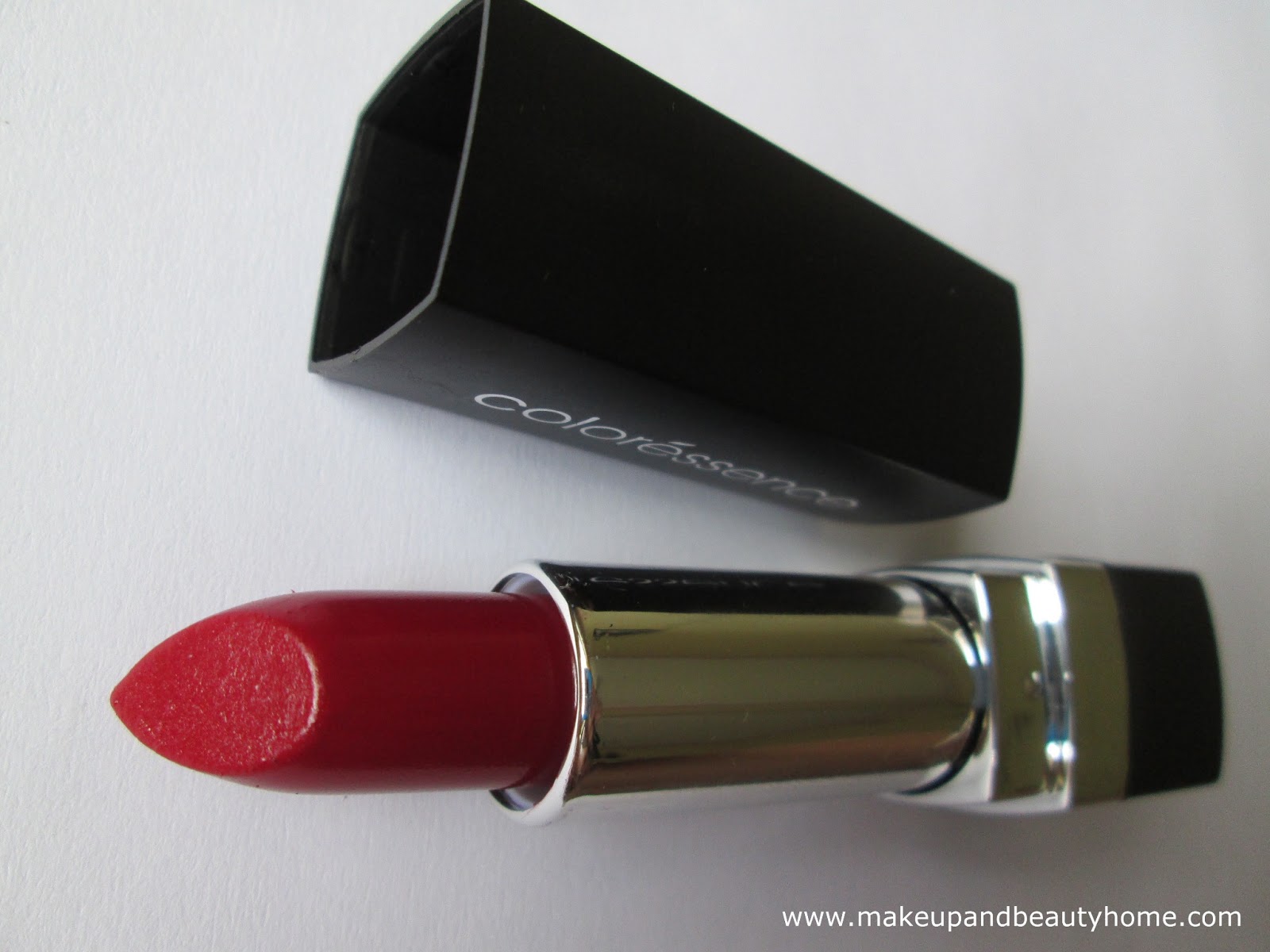 Coloressence Mesmerising Lip Color Hot Look Review, Photos and Swatches